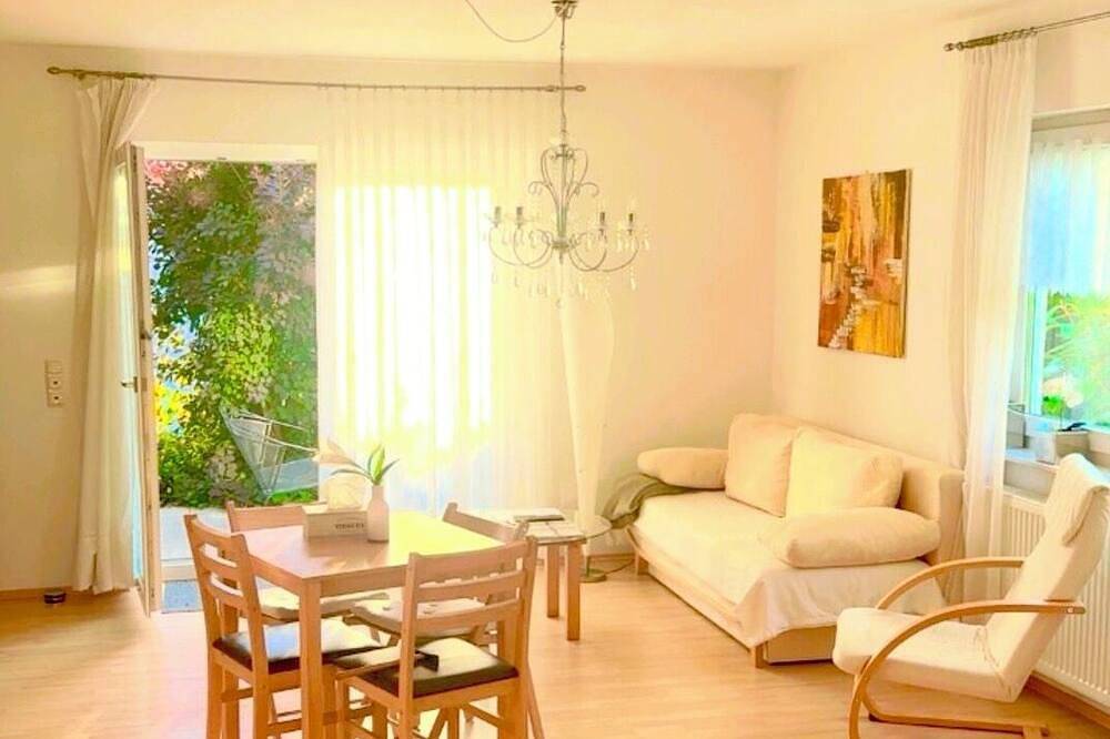 Ganze Wohnung, Idyllische Ferienoase mit traumhafter Terrasse in Marburg, Landkreis Marburg-Biedenkopf