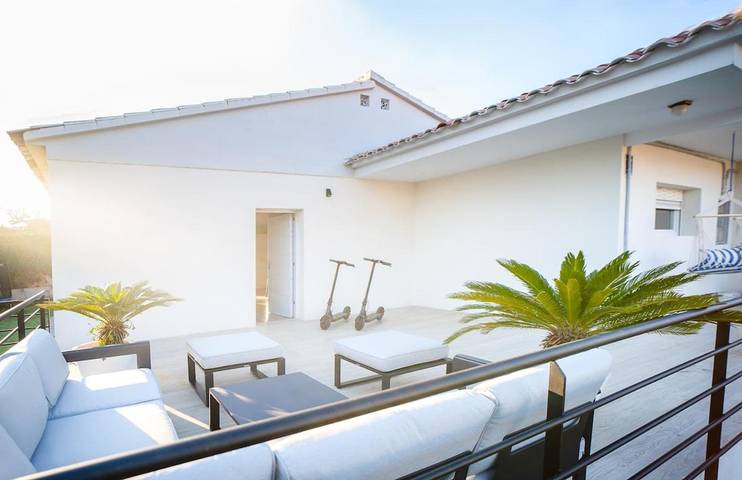 Apartamento para 8 personas, con jardín, Se admiten mascotas en Segur de Calafell