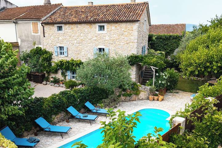 Villa für 8 Personen, mit Garten - 1