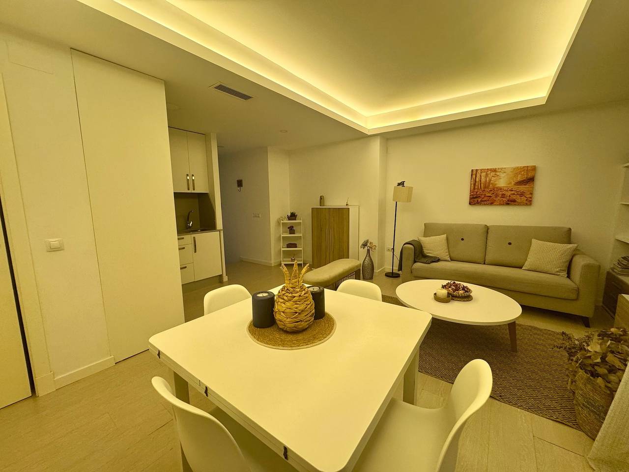 Apartamento entero, Apartamento 'Ventura Mq' con psicina compartida, Wi-Fi y aire acondicionado in Playa de Los Lances, Tarifa