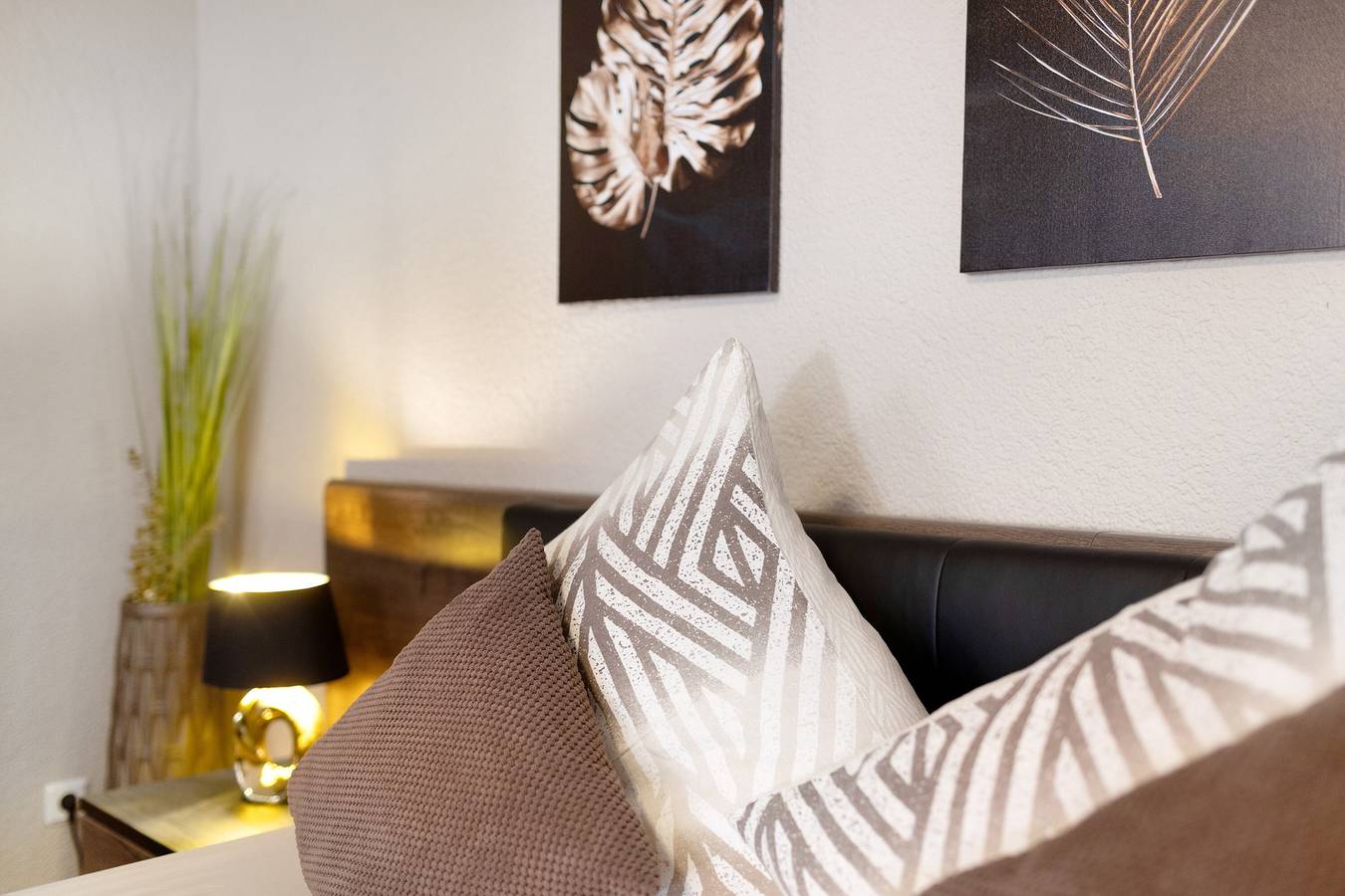 Ganze Wohnung, Ferienwohnung 'Kleine Auszeit' mit Privatterrasse und Wi-Fi in Cottbus, Lausitz