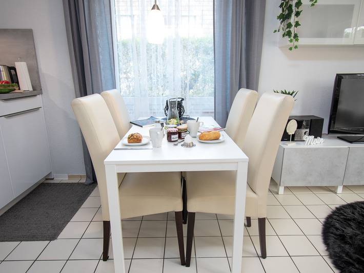 Ferienwohnung für 2 Personen, mit Terrasse und Garten in Norden und Umgebung - 3
