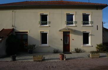 Chambre d’hôte pour 3 personnes, avec jardin dans la Loire