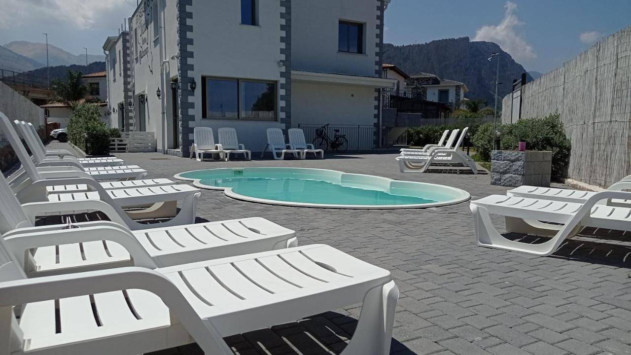 Sicily Rooms Appartamenti in Carini, Provincia di Palermo