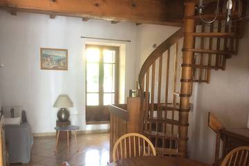 Gîte pour 4 personnes, avec balcon à Zicavo