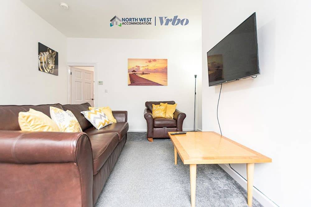 Fully furnished 2 Bedroom House in Bolton – Contractors Welcome in Bolton, Greater Manchester