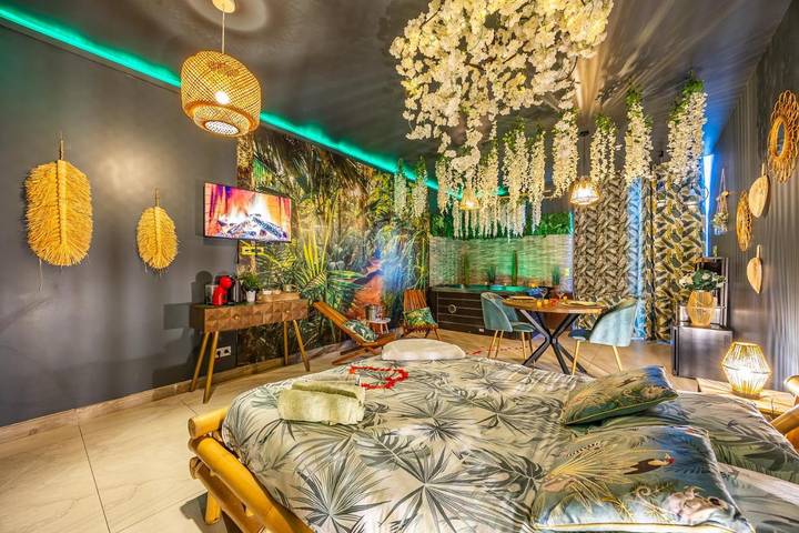 Hôtel pour 2 personnes, avec jardin et jacuzzi dans Le Breuil (Rhône)