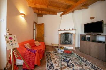 Casa Vacanza per 5 Persone in Comune di Nebbiuno, Alpi Pennine, Foto 4