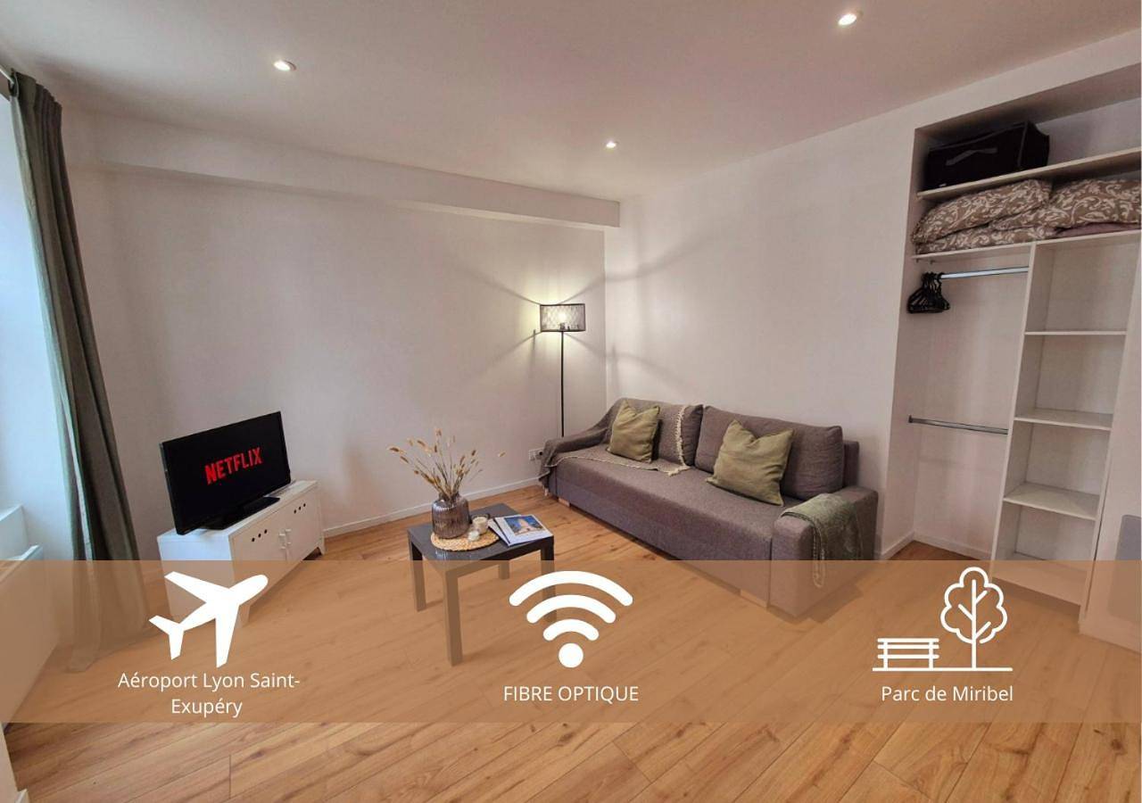 Appartement entier, Studio Moderne et Cosy à Miribel in Miribel, Ain