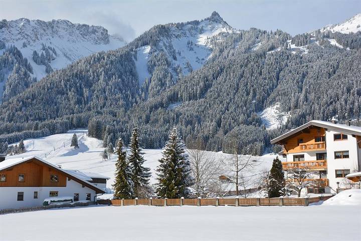 Ferienwohnung für 2 Personen, mit Garten und Balkon in Höfen - 2