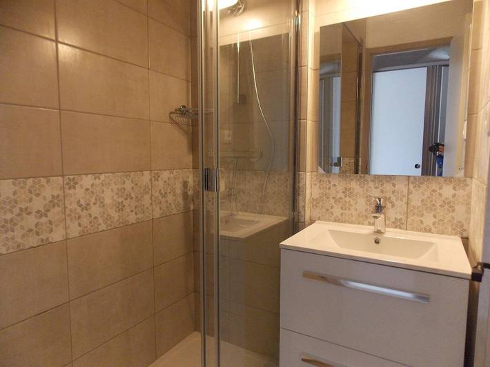 Gîte pour 4 personnes, avec vue et balcon à Saint-Julien-Mont-Denis