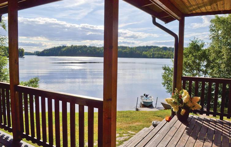 Maison de vacances pour 4 personnes avec terrasse in Région de Jönköping