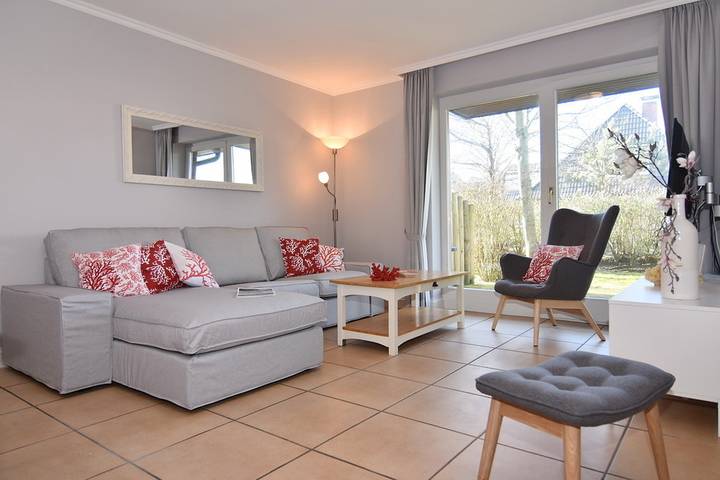 Ferienwohnung für 4 Personen, mit Balkon und Sauna sowie Pool - 1