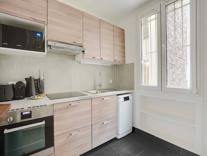 Ganze Wohnung, Modernes Apartment - 2 Schlafzimmer/6 Personen in 14e Arrondissement, Paris