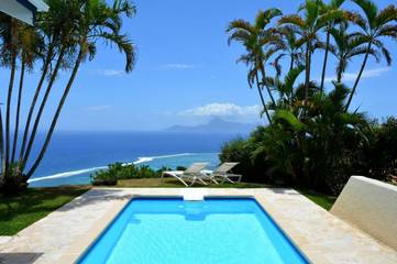 Villa pour 7 personnes, avec piscine et jardin dans Tahiti