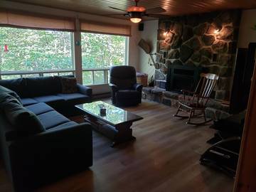 Cottage for 8 Guests in Quebec, Canada, Picture 1