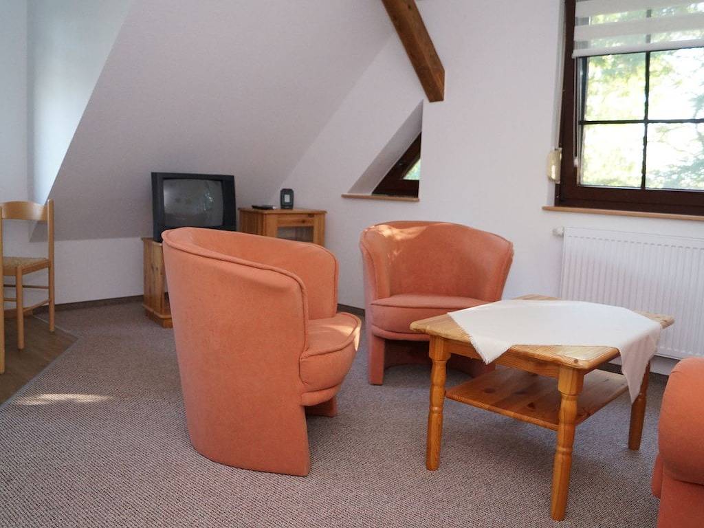 Ferienwohnung in Klink mit Schwimmbecken in Klink, Müritz