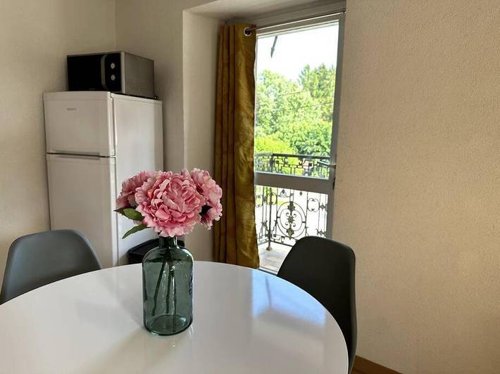 Gîte pour 2 personnes, avec balcon dans Levier - 4