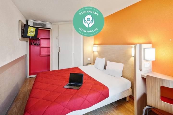 Hôtel pour 3 personnes, avec terrasse à Marsannay-la-Côte - 2