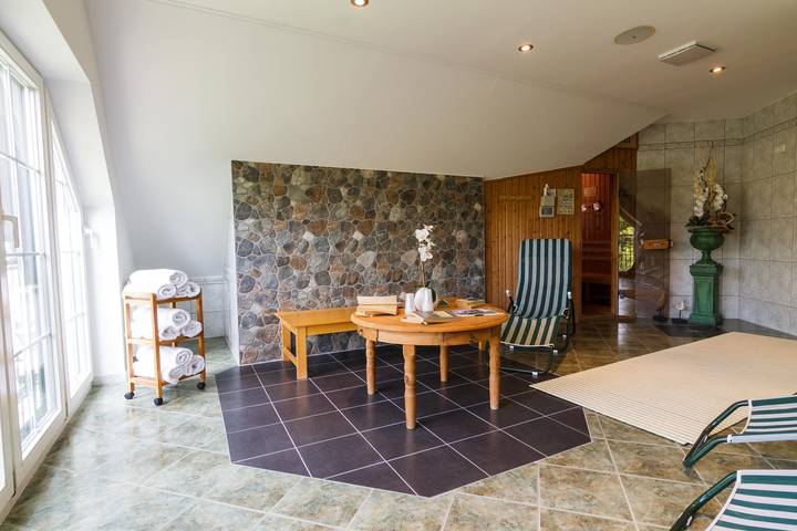 Hotel für 3 Personen, mit Garten und Balkon sowie Sauna, kinderfreundlich in Neuruppin - 4