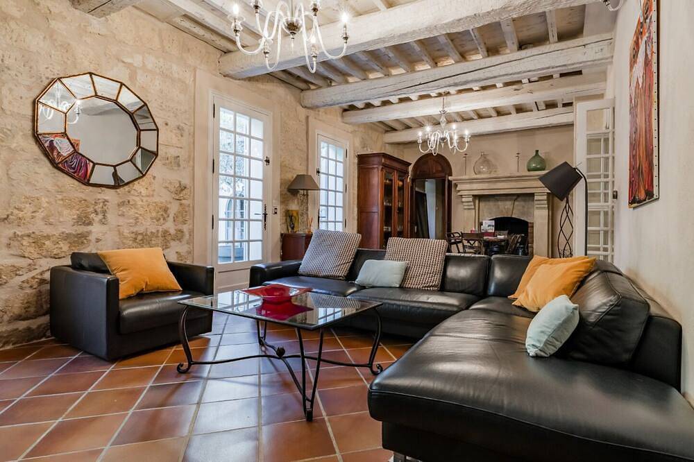 5 * Hausgarten und beheiztes Schwimmbad - ruhig im Stadtzentrum - Klimaanlage in Avignon, Vaucluse
