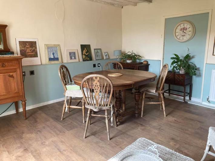 Location de vacances pour 6 personnes, avec terrasse ainsi que jardin et piscine à Ceaux-en-Loudun - 3