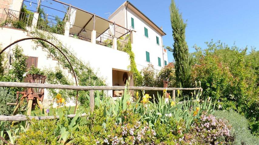Vakantiehuis voor 9 personen, met tuin en zwembad, met huisdier in Cotignac