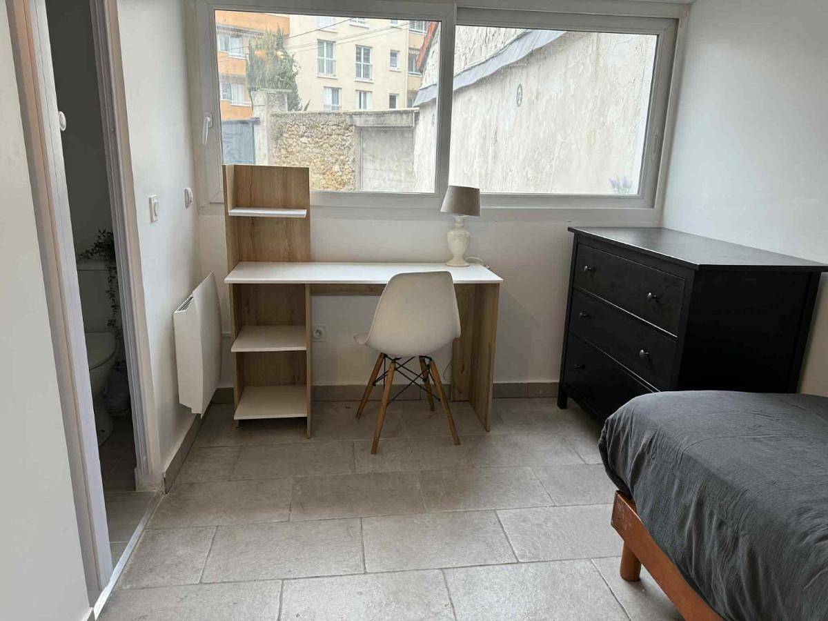 Appartement entier, Appart 4 chambres, 3 Sdb, avec parking privé in Longjumeau, Essonne