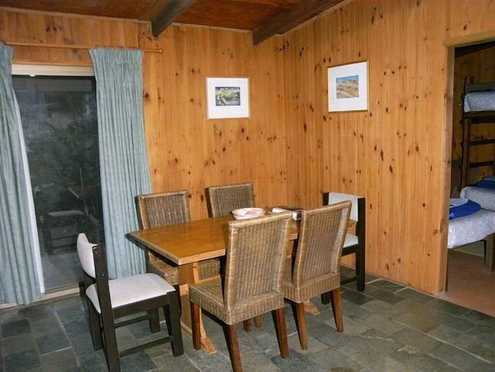 Cottage for 6 people, with terrace, with pets in South Coast NSW