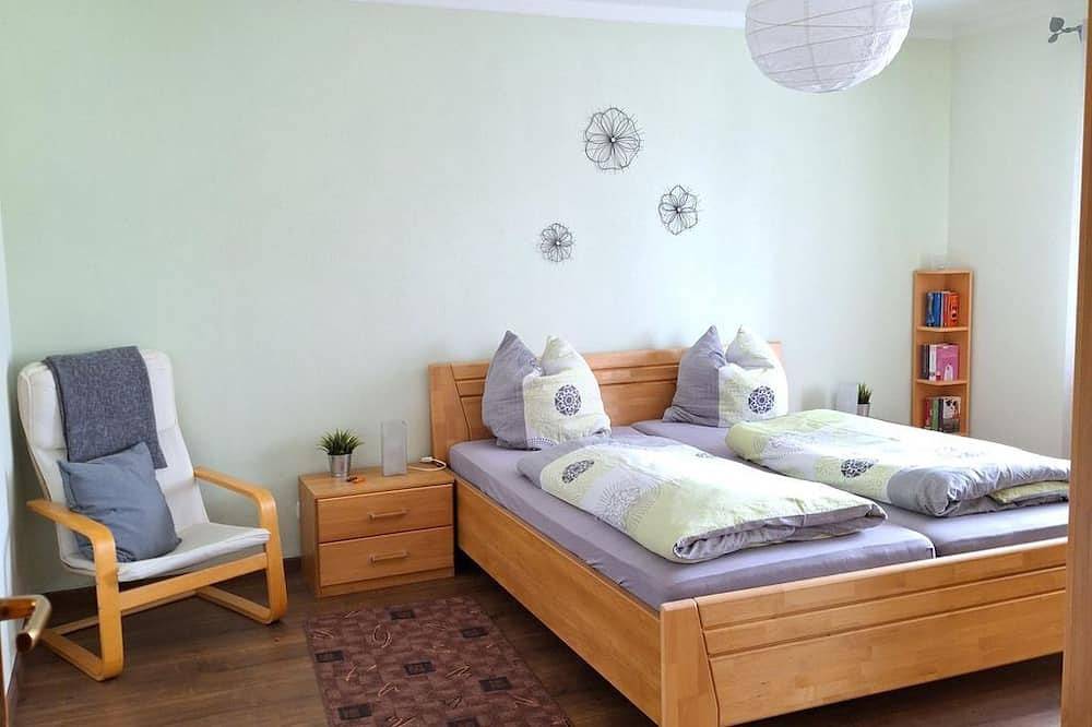 Ganze Wohnung, Ferienwohnung Familie Weyers - 2-Bett-Ferienwohnung in Ulmen, Cochem-Zell