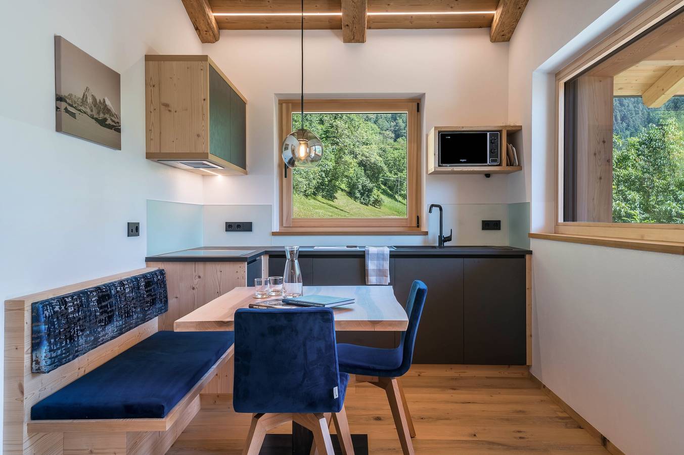Ganze Wohnung, Ferienwohnung 'Chalet Kasch Berg' mit Bergblick, Privatem Garten und Wlan in Ums, Völs am Schlern