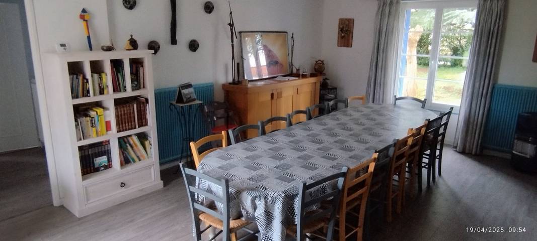 Location de vacances pour 15 personnes, avec terrasse ainsi que piscine et jardin dans les Pays de la Loire - 4