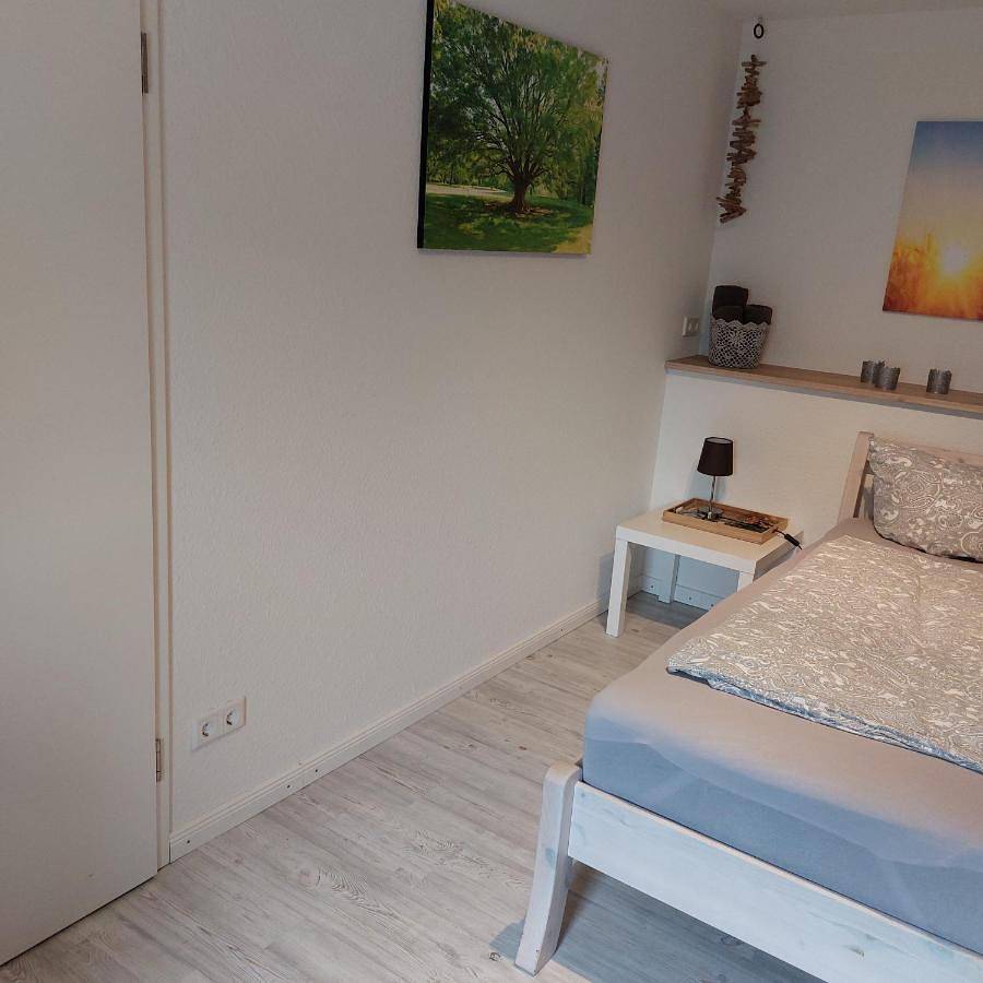 Ganze Ferienwohnung, Das Zimmer - Bauernhof-Nordsee-Urlaub in Norderfriedrichskoog, Eiderstedt