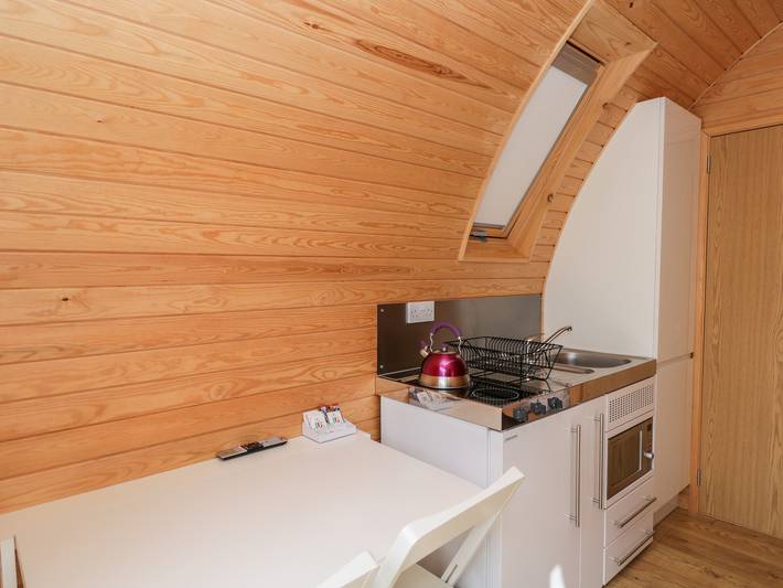 Halmore Pod in Stroud, Gloucestershire