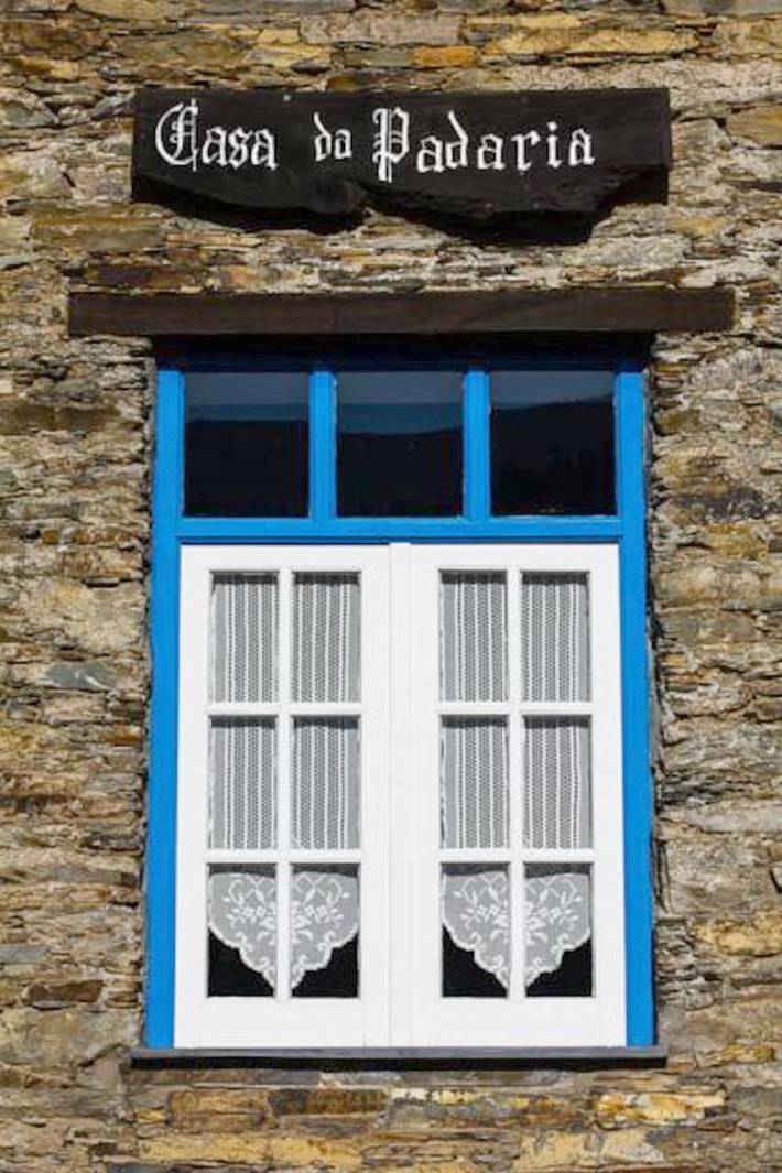 Maison de campagne pour 2 personnes, avec Terrasse ainsi que Jardin et Vue dans Piódão