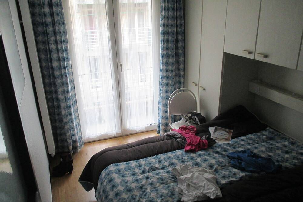 Apartamento entero, Apartamento de 2 dormitorios con vistas al mar Wifi renovado + garaje gratuito in Koksijde-Bad, Koksijde