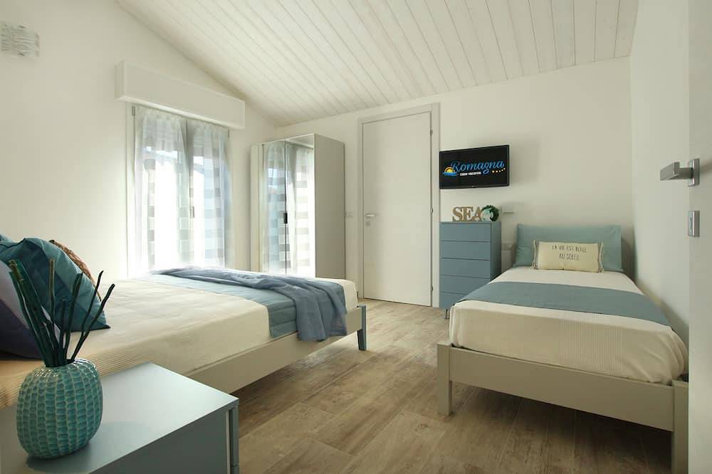 Geheel appartement, Penthouse with private Jacuzzi in San Mauro A Mare, Provincie Forlì-Cesena