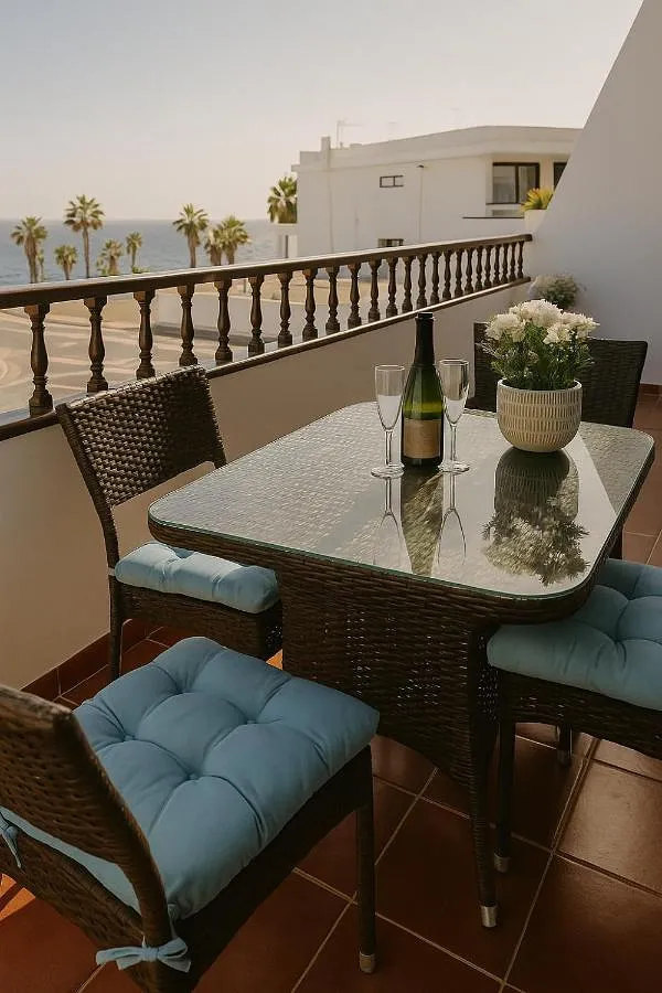Holiday home for 4 people, with garden and view - 1