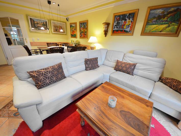 Ferienhaus für 8 Personen, mit Garten und Terrasse in Groß Zicker