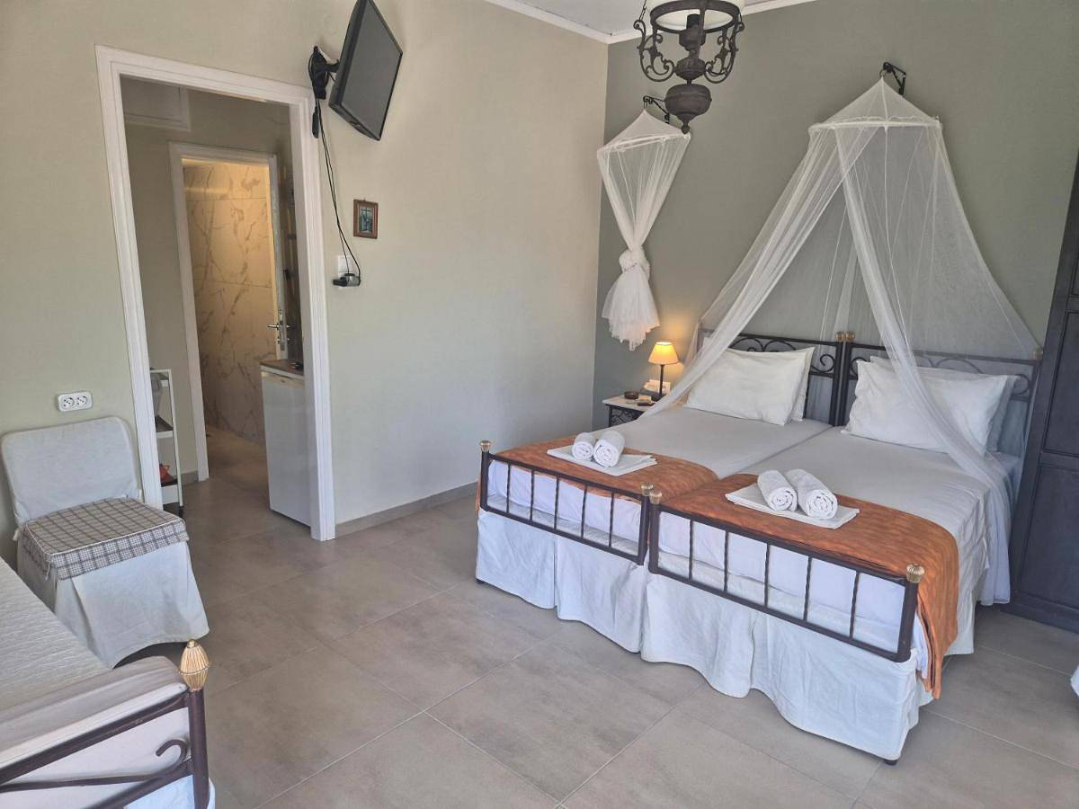 Triple Room with Sea View in Livadi, Sérifos