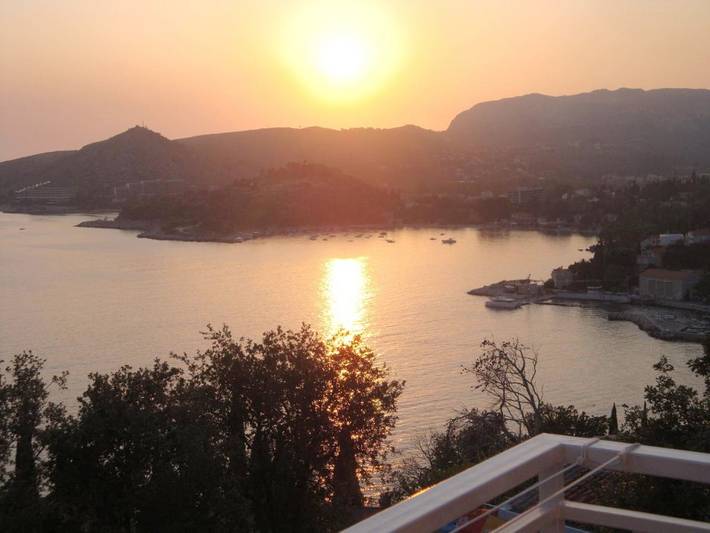B&b per 3 persone, con Balcone e Terrazza nonché Giardino e Panorama a Breno