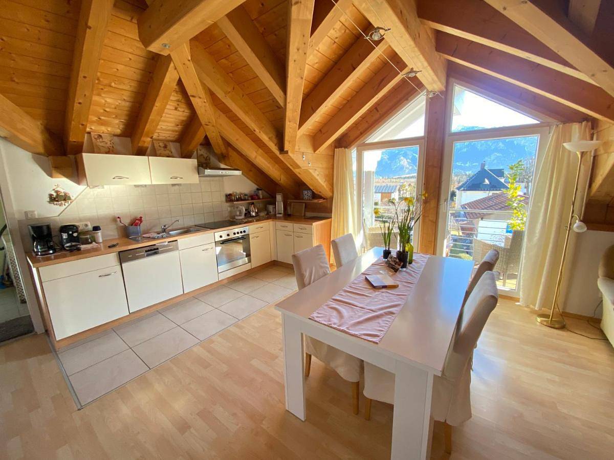 Geheel appartement, Penthouse Apartment in Neuschwanstein, Füssen