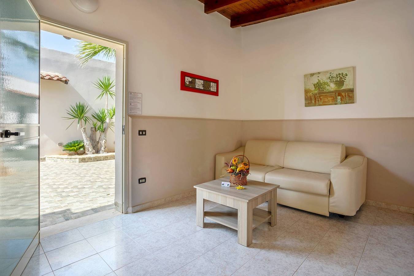 Hel lägenhet, Apartment 'Oasi Lamia - 2' with Shared Pool, Wi-Fi and Air Conditioning in Mazara del Vallo, Mazara del Vallo Region