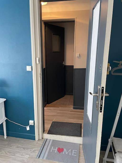 Appartement entier, Les Valéricaines - Studio en plein cœur de la cité médiévale in Saint-Valery-sur-Somme, Région d'Abbeville