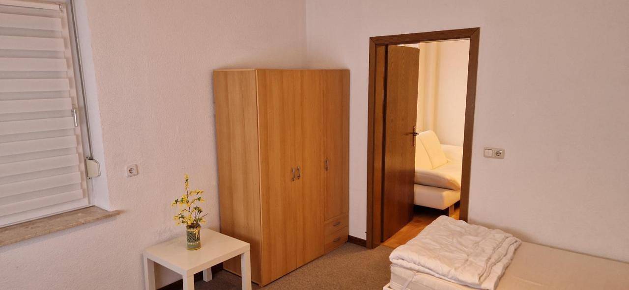 Ganze Wohnung, Ferienwohnung für 2 Personen mit Garten in Seegebiet Mansfelder Land, Saale-Unstrut