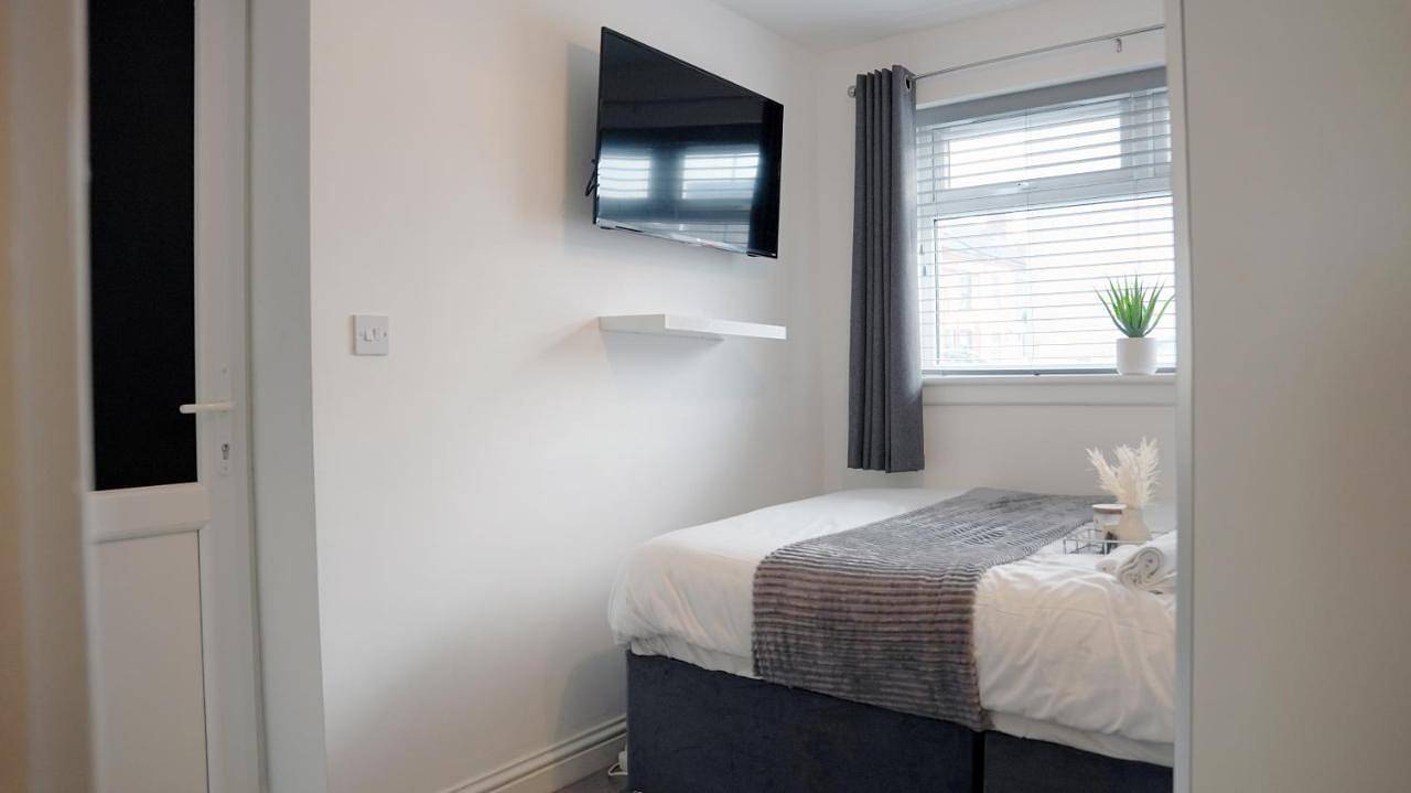 Double Room in Coventry, Birmingham Area
