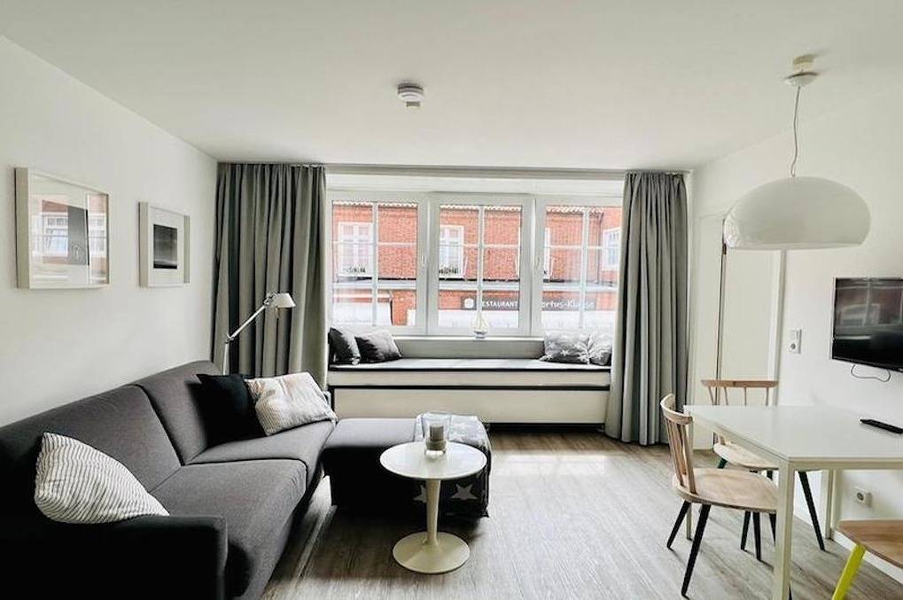 Entire holiday apartment, Haus Flora - Mummelke in Juist