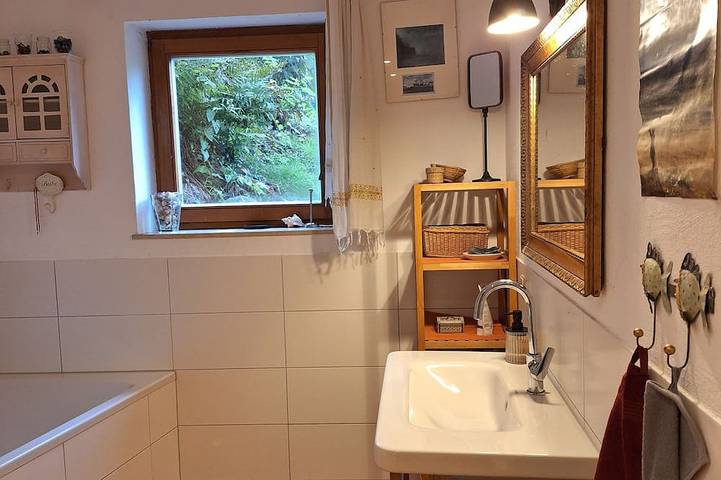 Ganze Wohnung, Eure Traumwohnung mit eigenem privaten Garten ~ Kinder und Haustiere gerne in Lipburg, Badenweiler