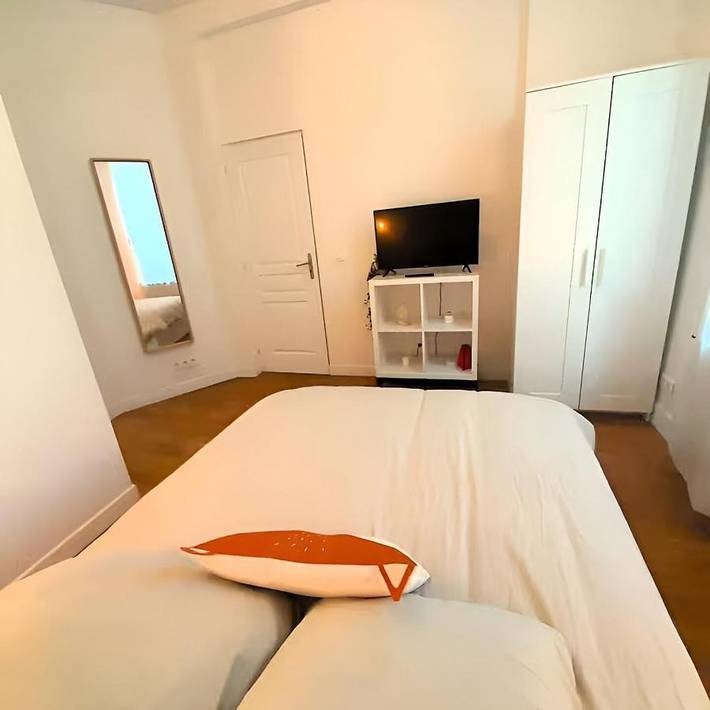 Gîte pour 4 personnes, avec terrasse à Noisy-le-Sec - 2