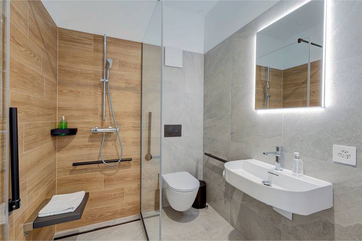 Ganze Wohnung, Residenza Larix 001 Modern Alpine Stay In San Bernardino | Ski, Hiking & Nature in San Bernardino GR, Mesocco